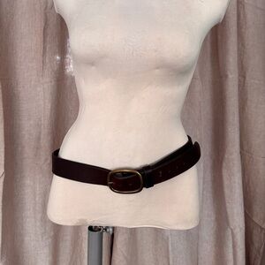 Duluth Trading Co Brown leather belt